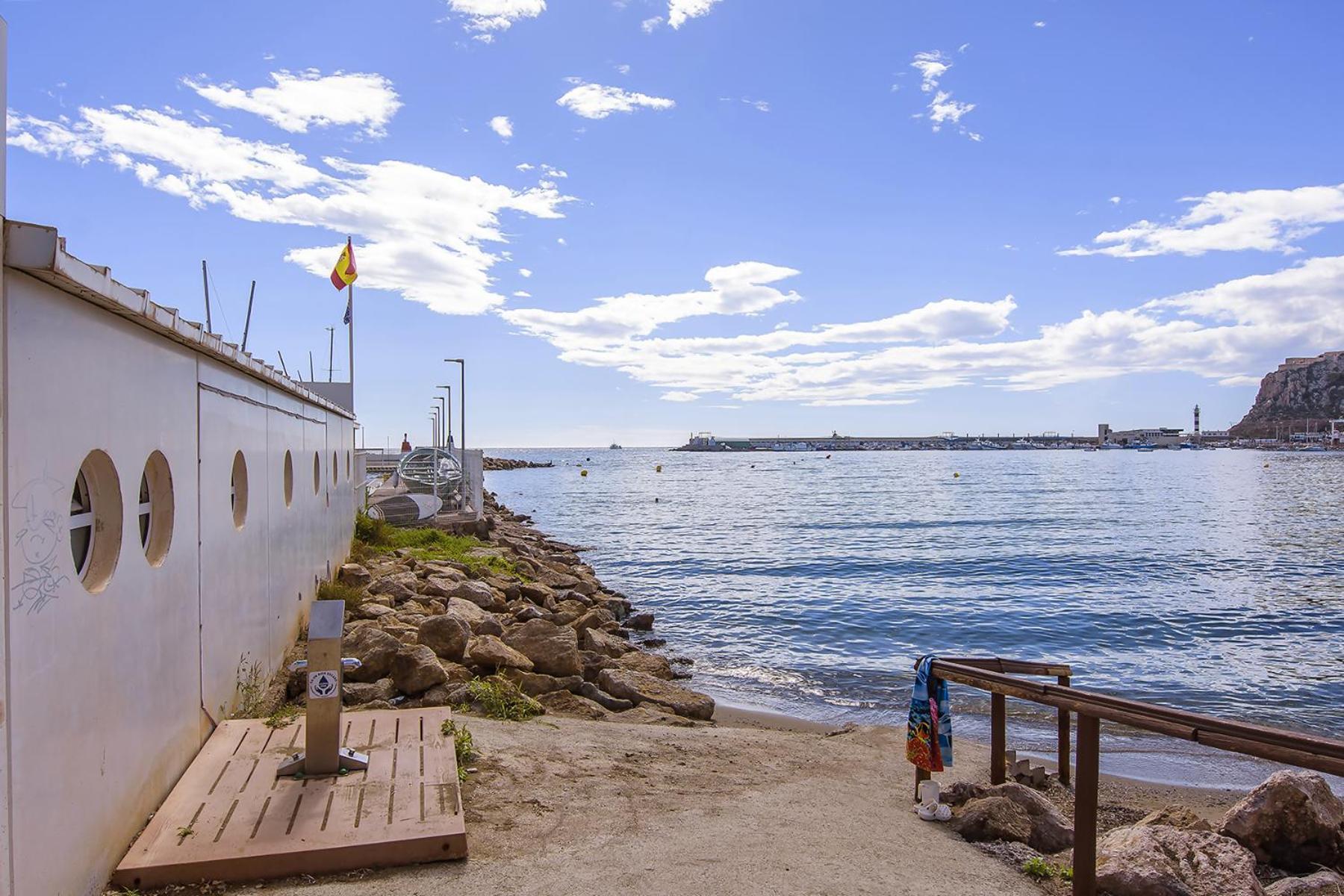 Aguilas Delicias Piscina Wifi Ac Parking Gratis Exterior foto